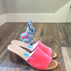A. Giannetti Pink and Tan Mules